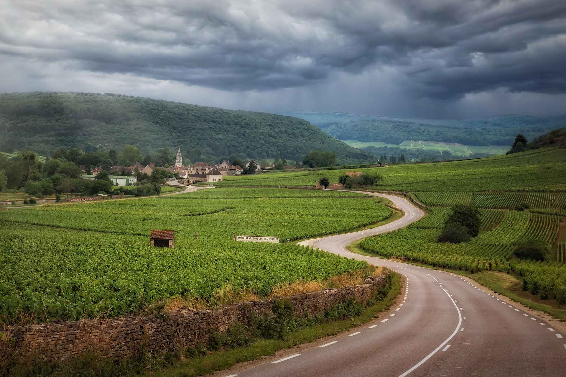 Why Cool Bourgogne Still Beats Hot Bourgogne